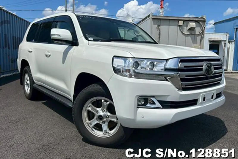 Toyota / Land Cruiser 2017