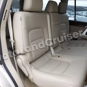 TOYOTA LANDCRUISER 200 AX-G